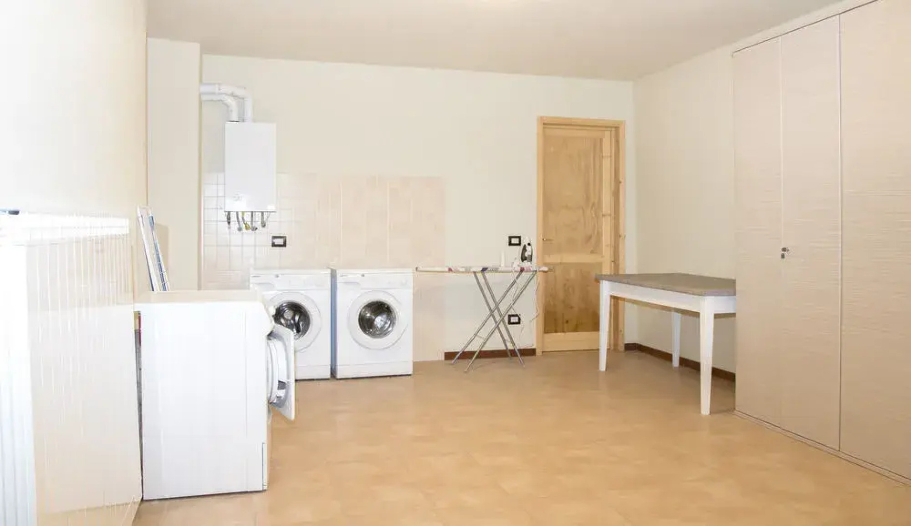 Perarolo Halldis Apartments