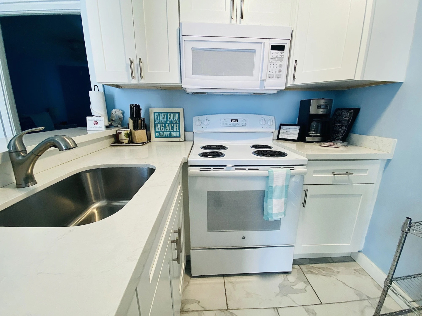 The St Maurice Beach Inn