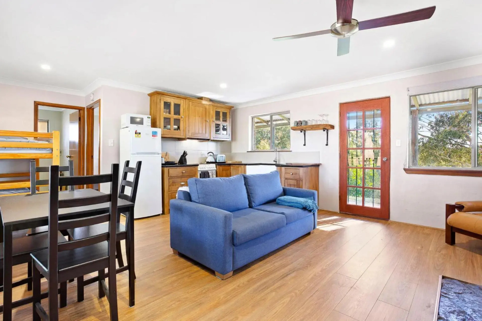 Braeside Cabin Three - Parsonsia