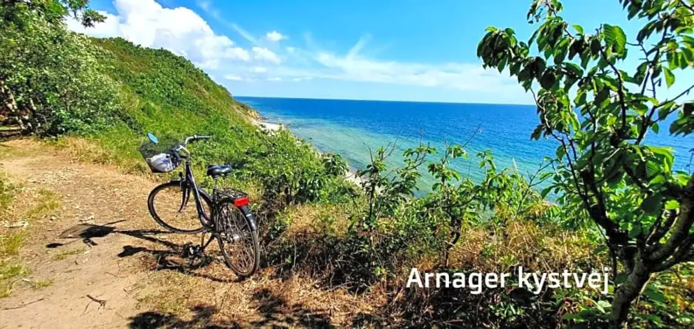 The Cherry Apartment - 'Den Gule Svane' Guest House near Rønne & Beach