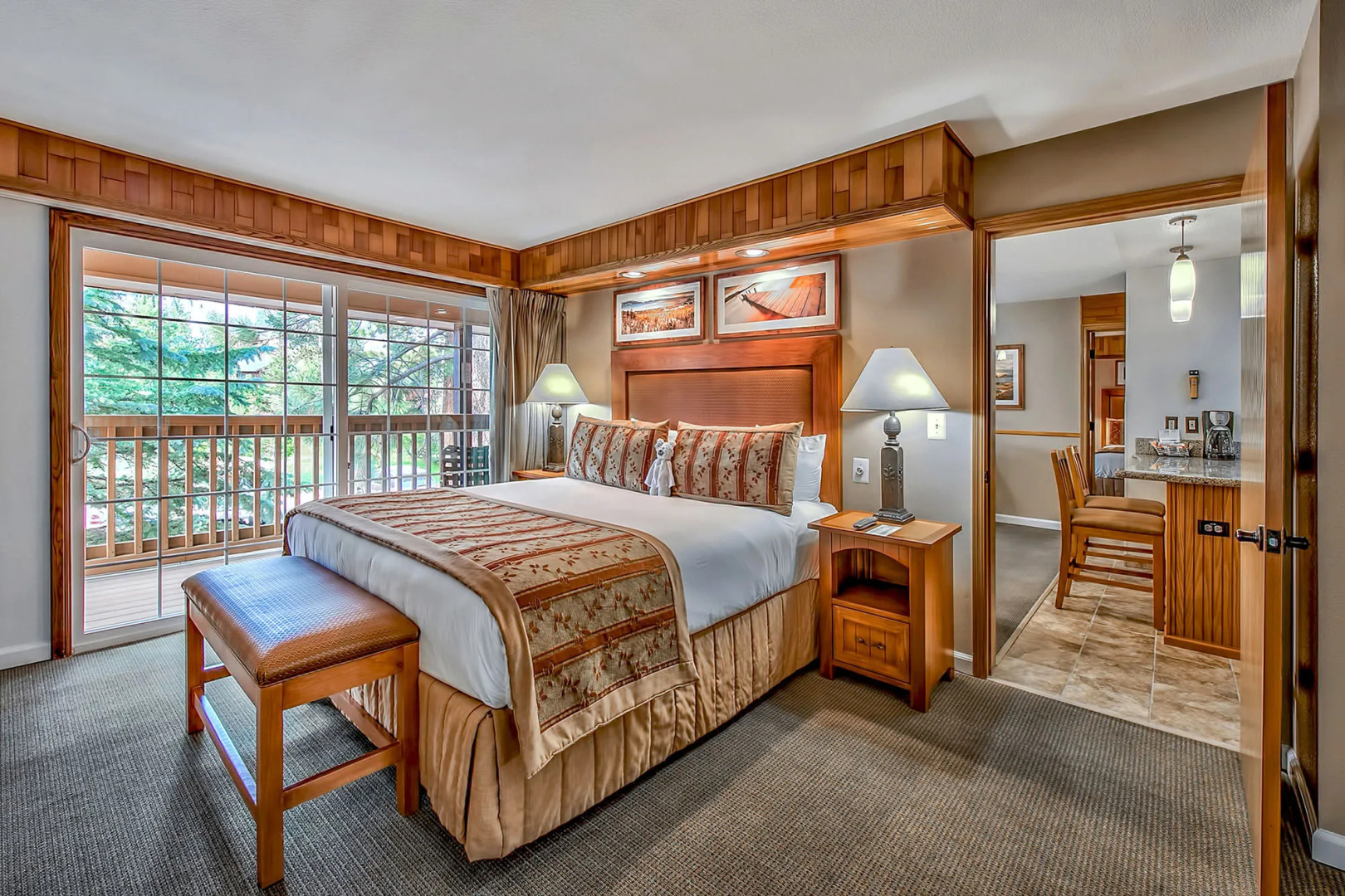 Tahoe Beach & Ski Club