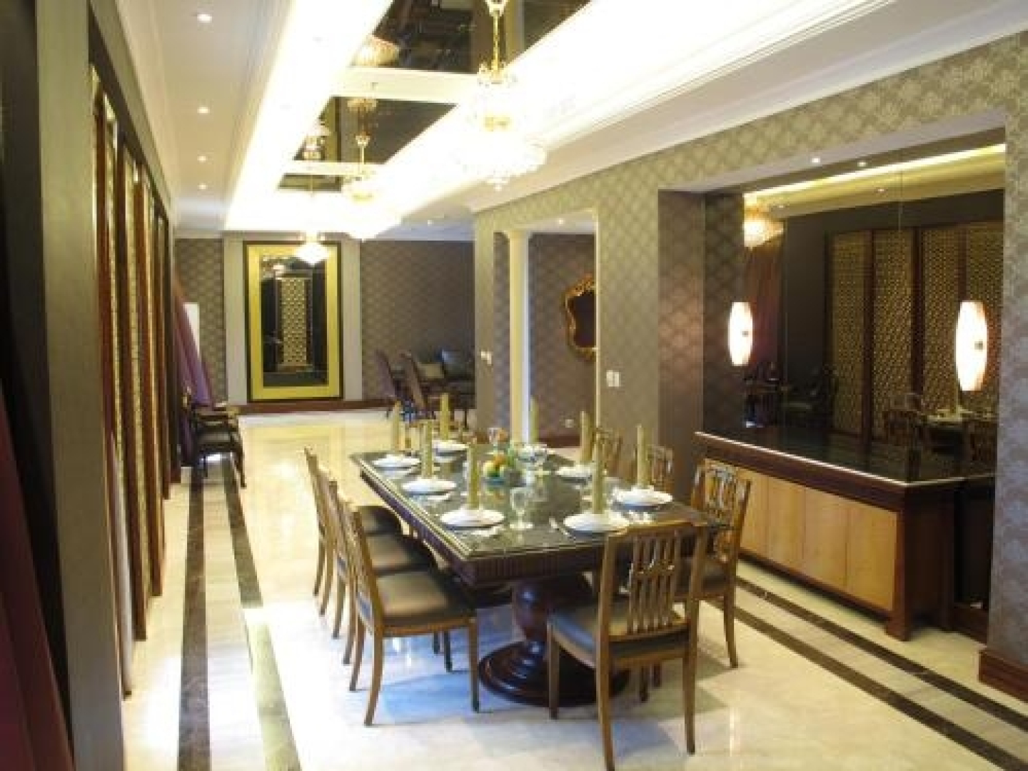 Sutanraja Hotel Convention & Recreation