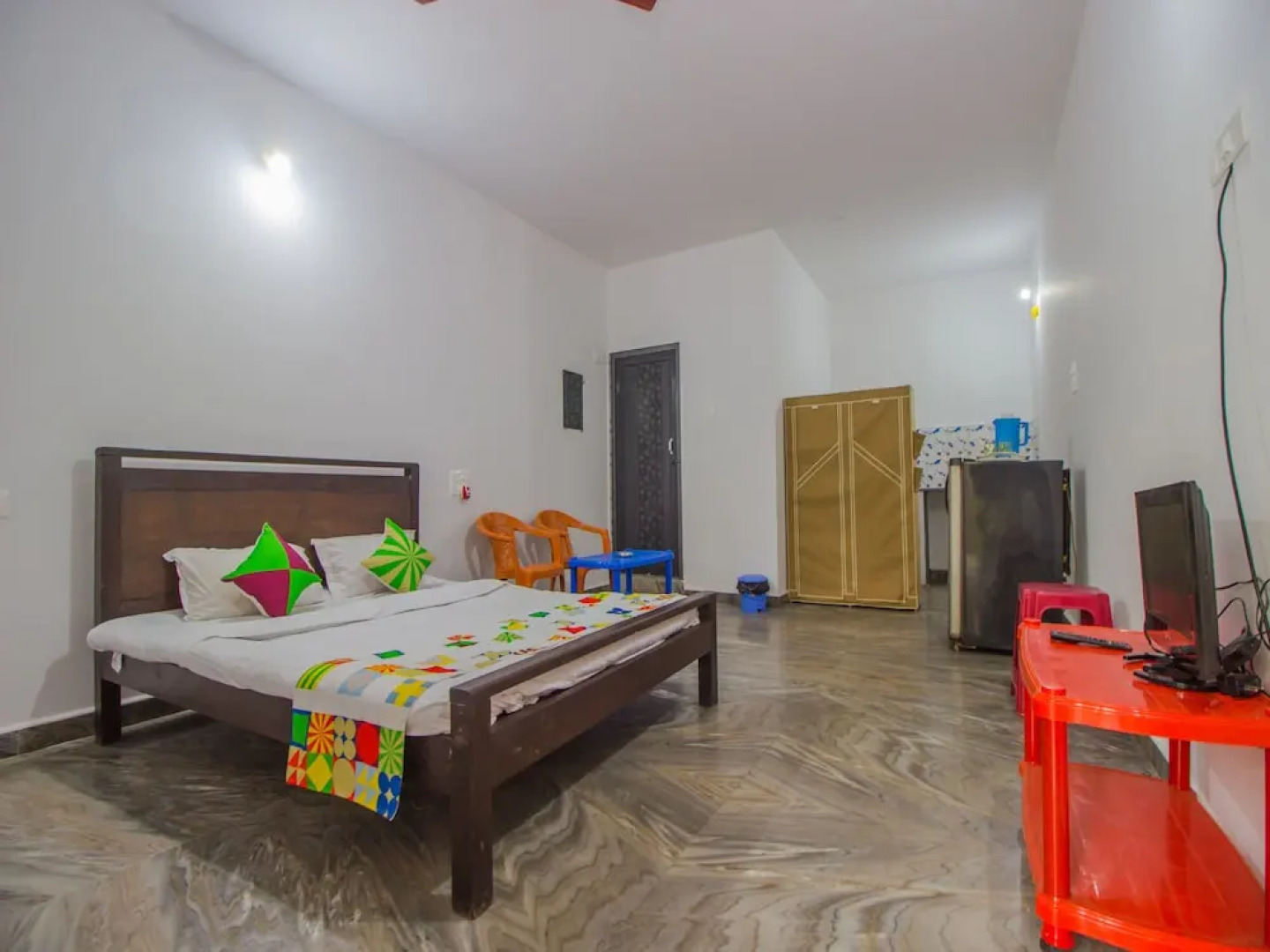 OYO 12987 Home Spacious Studio Mandrem Beach