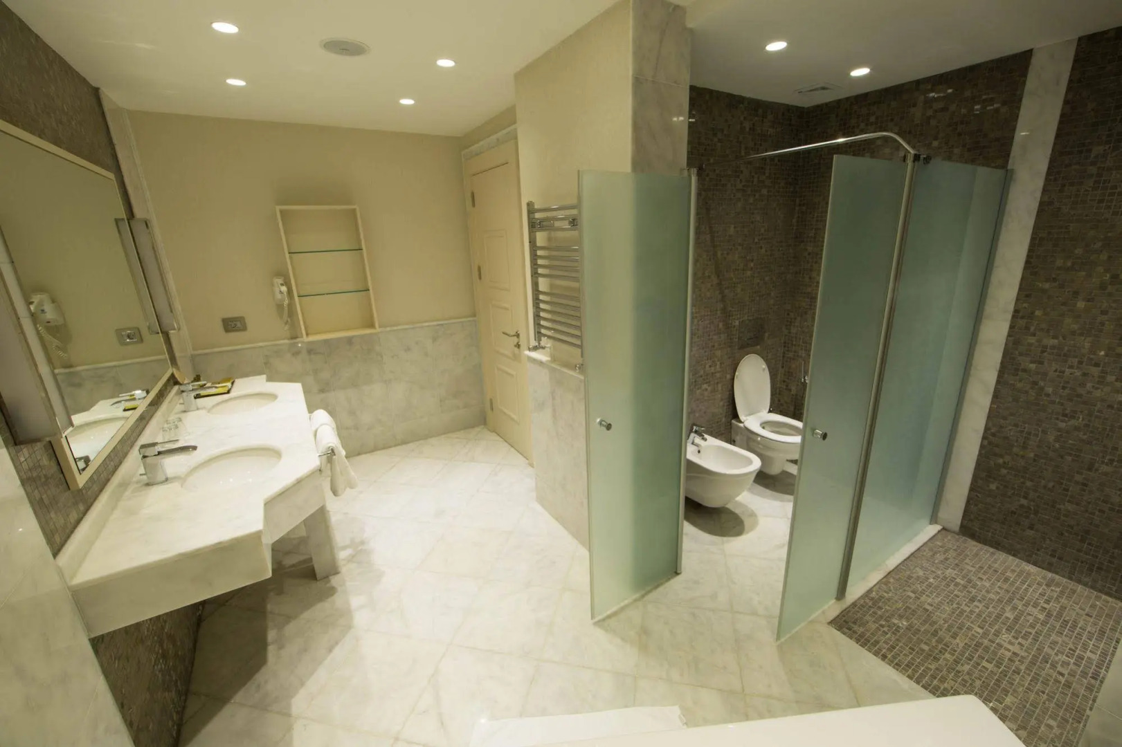 Курорт Yengice Thermal