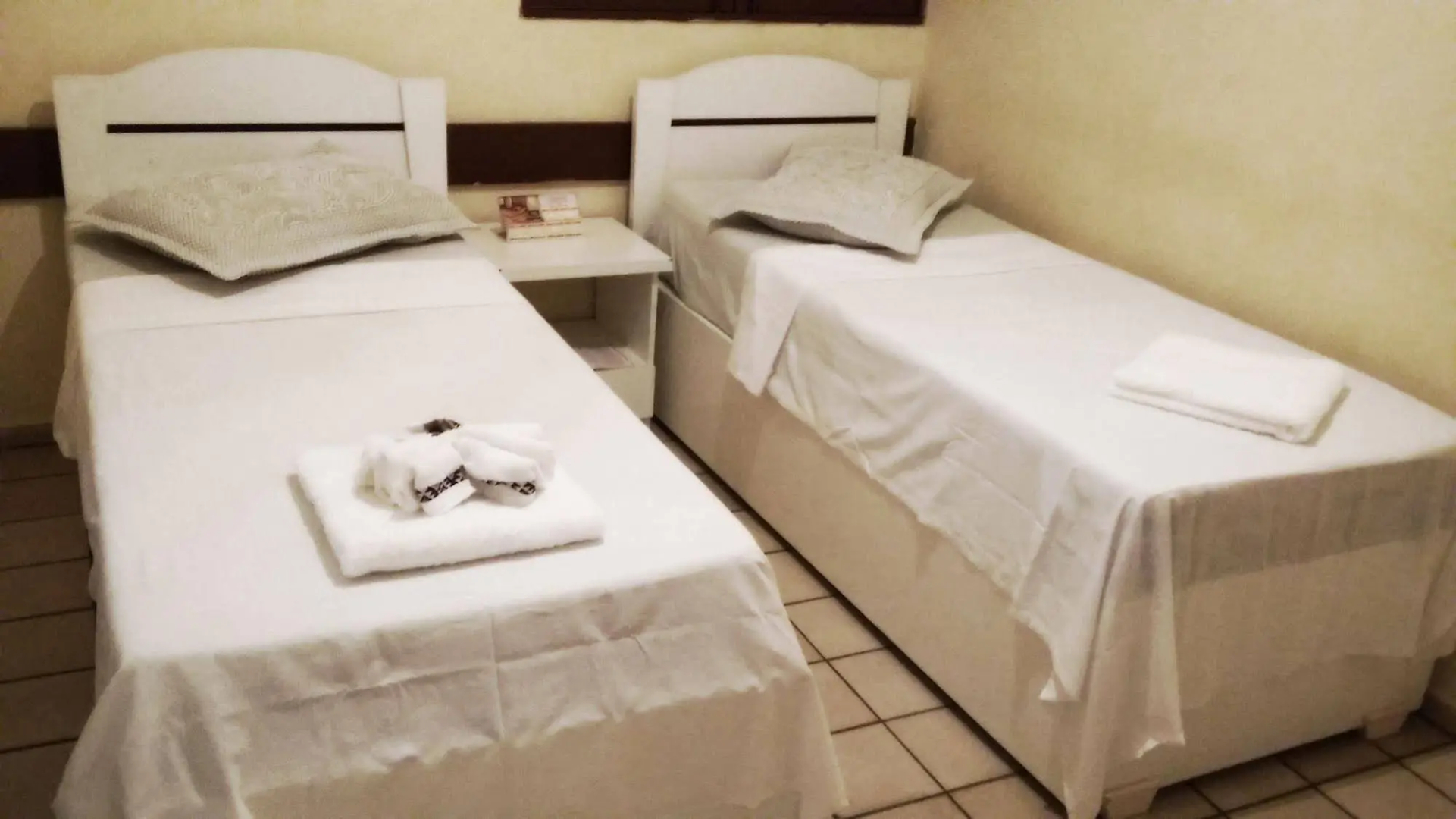 Escuna Praia Hotel
