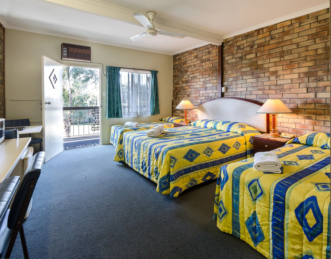 Centre Point Mid City Motor Inn