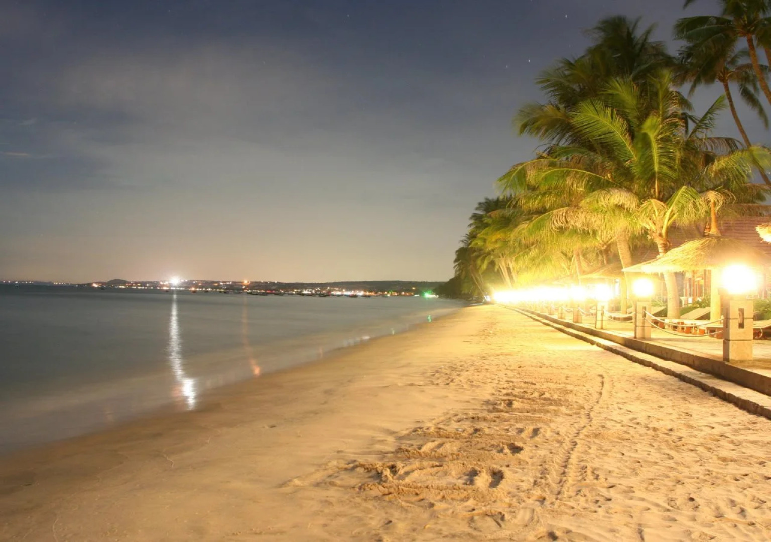 MuiNe Century Beach Resort & Spa