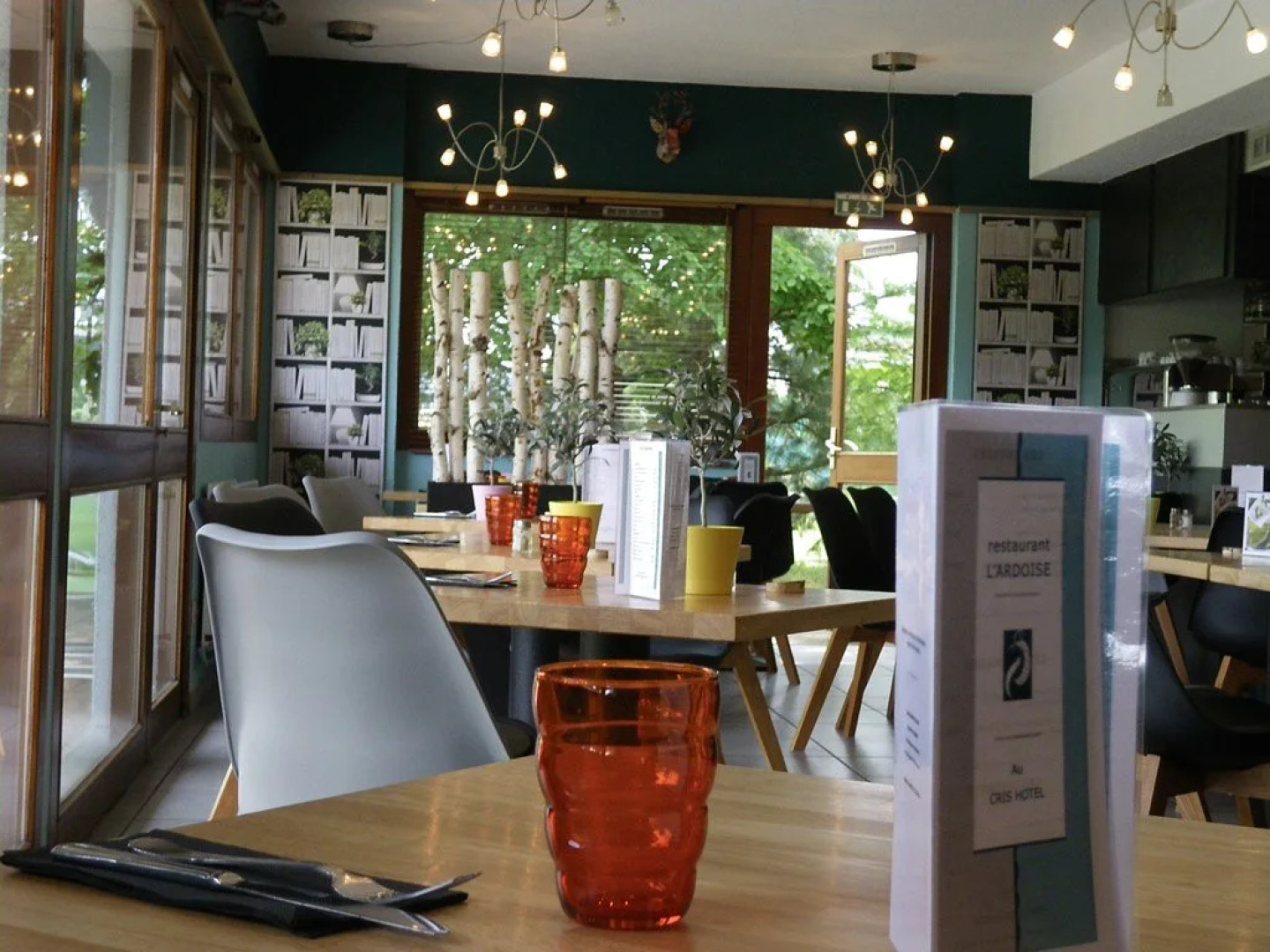 Logis Cris Hôtel et Restaurant - Lyon Sud-Est