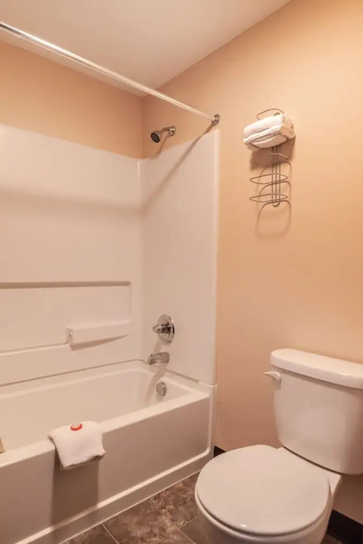 Legacy Inn & Suites Wadsworth