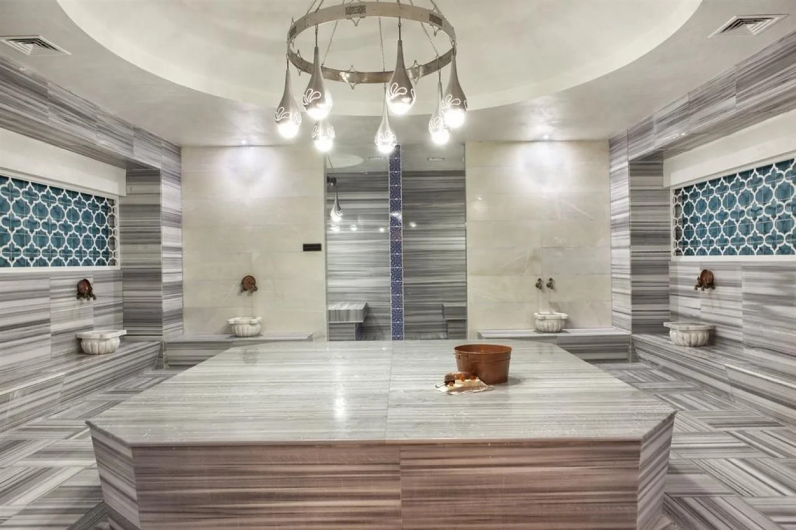 Long Beach Harmony Hotel & Spa