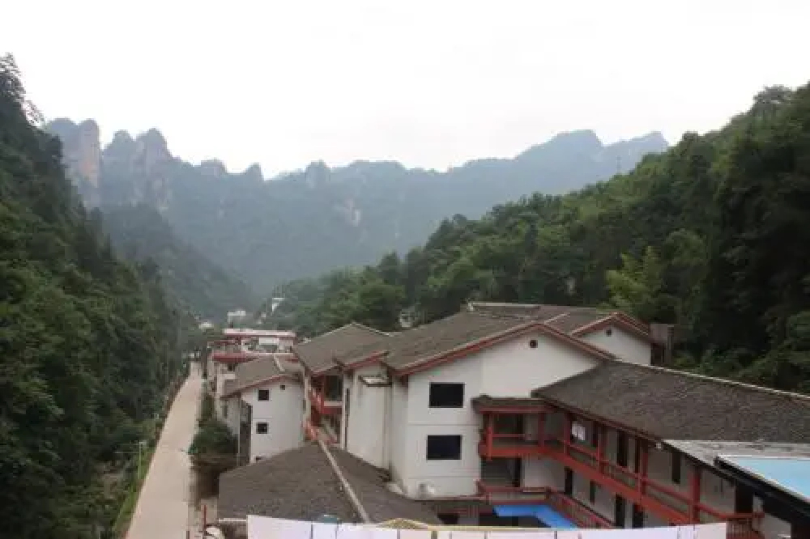 Zhangjiajie Forest Park Qinyuan Hotel