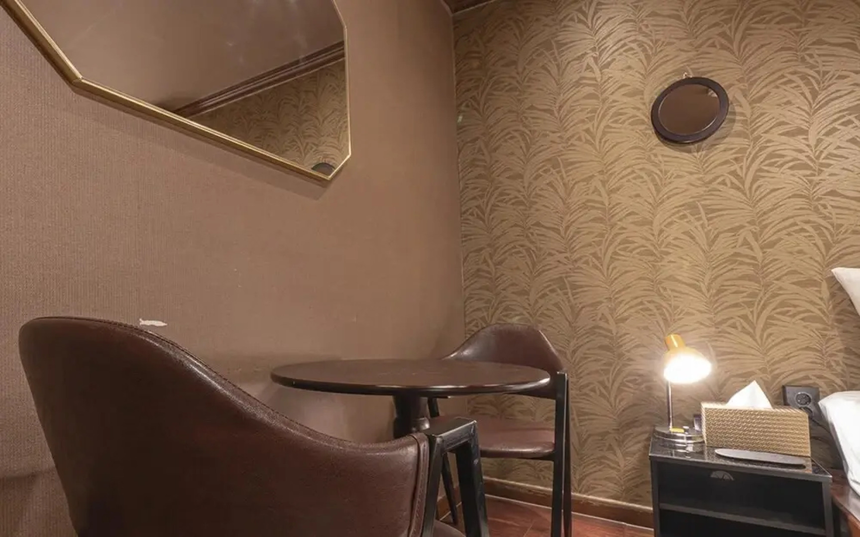 Cheonan The Lounge Hotel