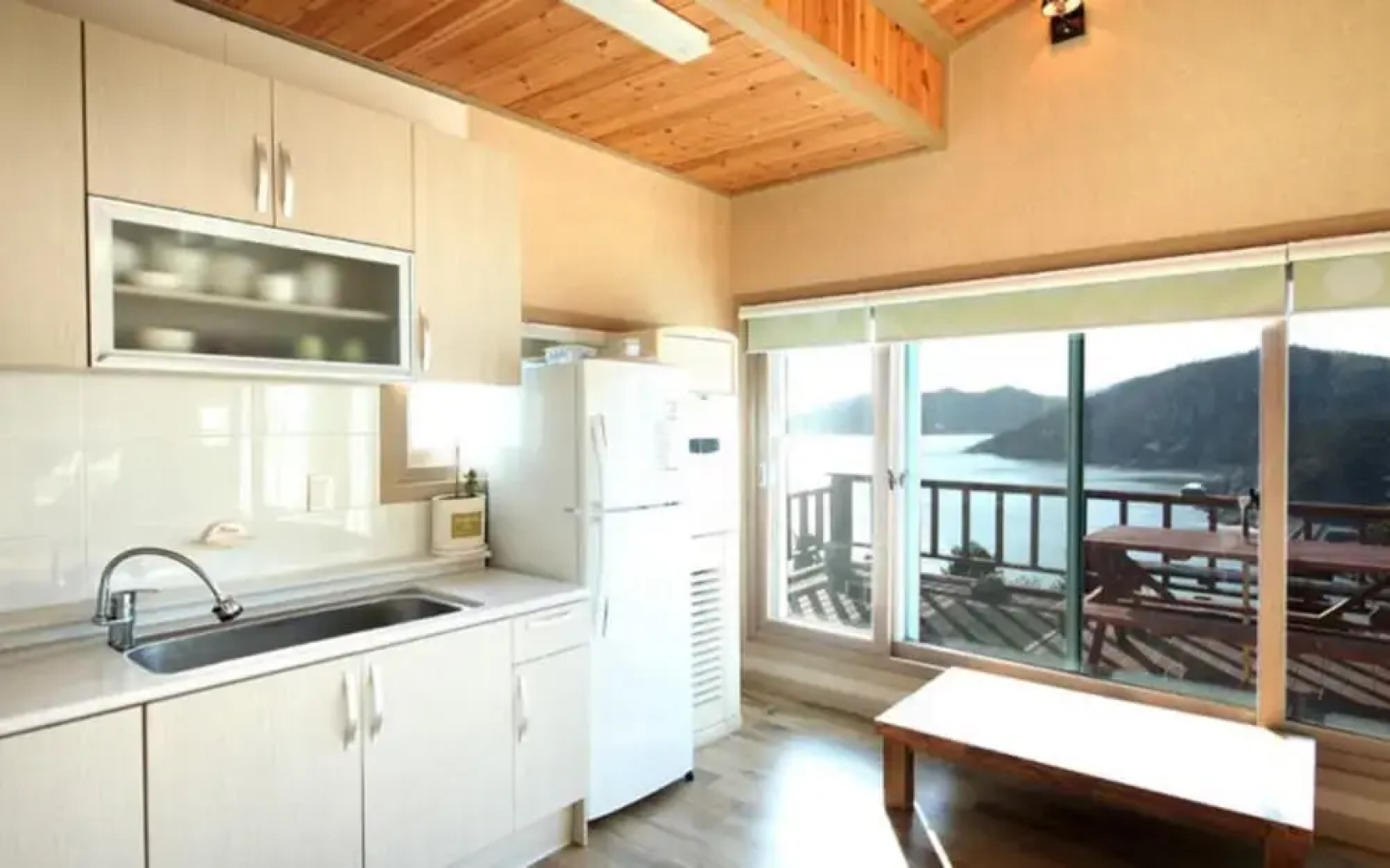 Jindo Arirang Beach Pension