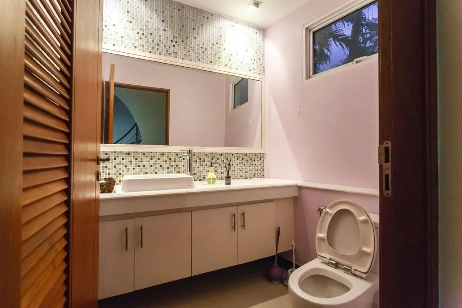 Kyerra Villa by Lofty