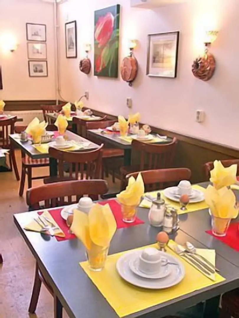 Amsterdam Hostel Sarphati