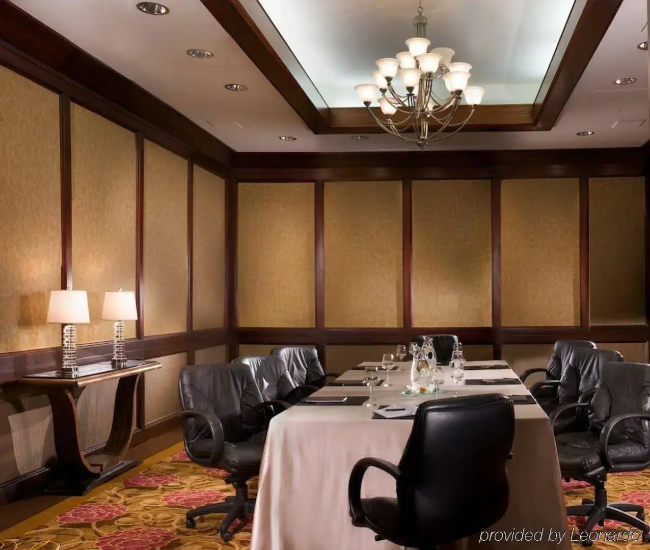 Renaissance Dallas Addison Hotel