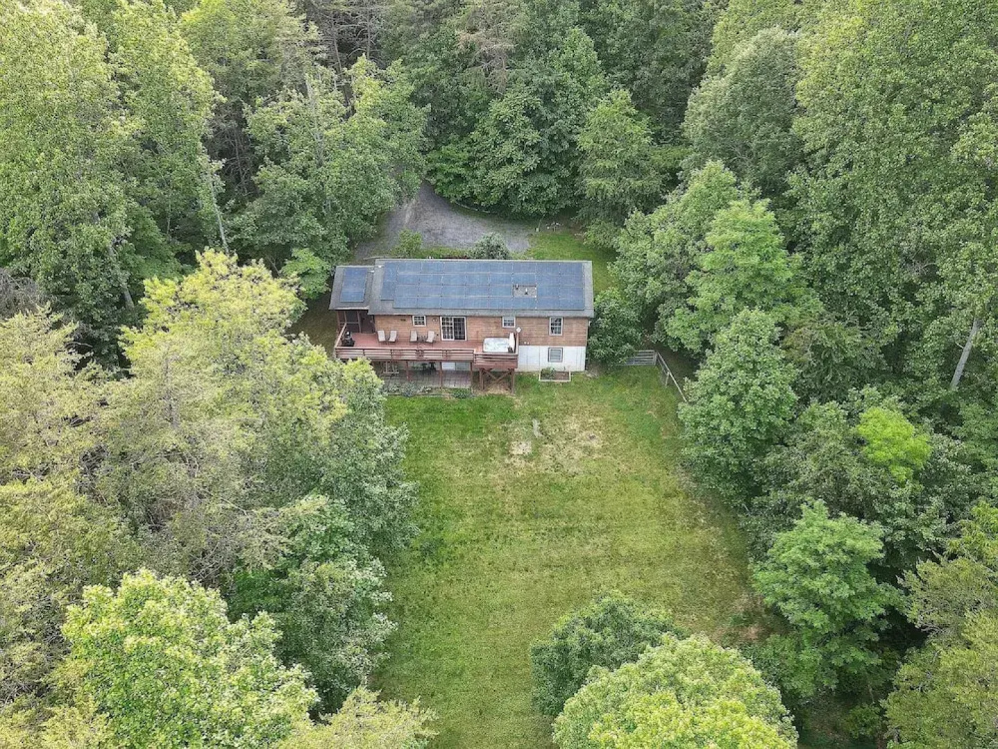 Creekview Cabin - A Perfect Escape