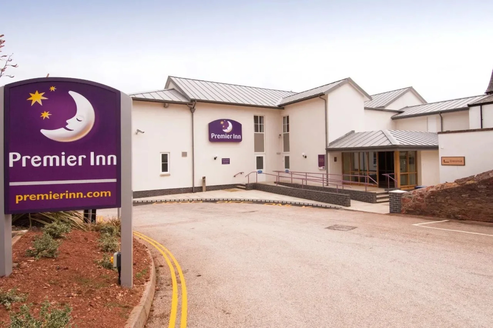 Premier Inn Paignton Seafront Goodrington Sands