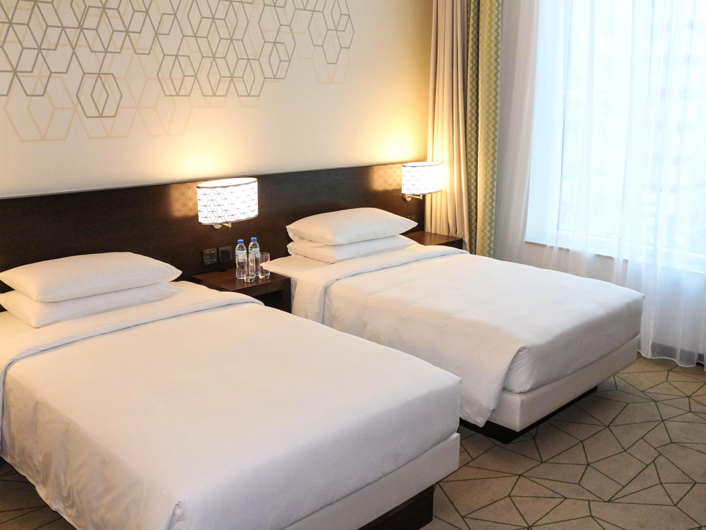 Hyatt Place Dubai Baniyas Square