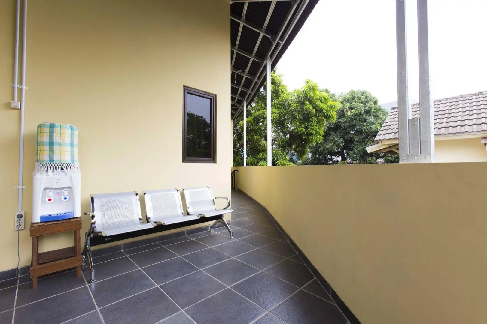 RedDoorz @ Pekayon Bekasi