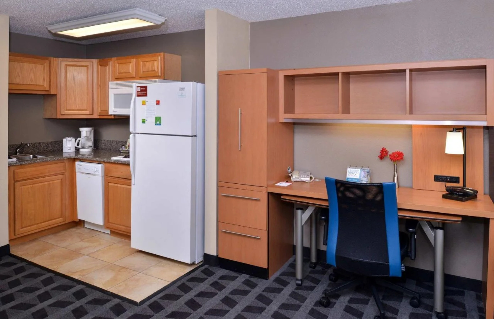 Towneplace Suites by Marriott Warren