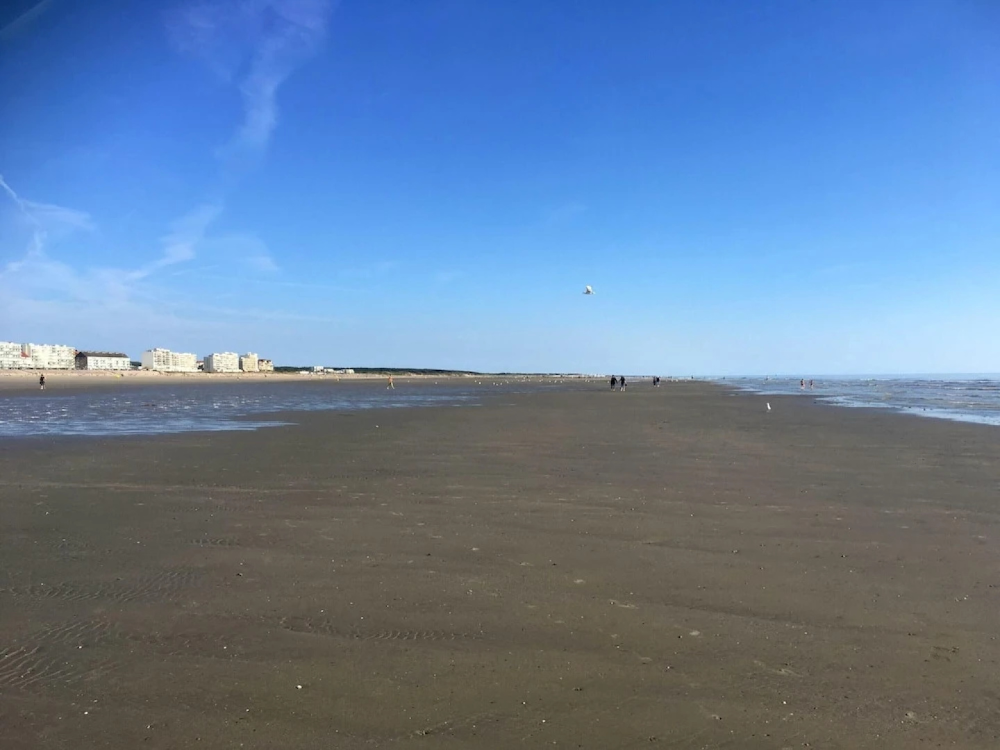 Apartment With 2 Bedrooms in Neufchâtel-hardelot, With Wonderful sea View, Furnished Balcony and Wifi - 1 m From the Beach