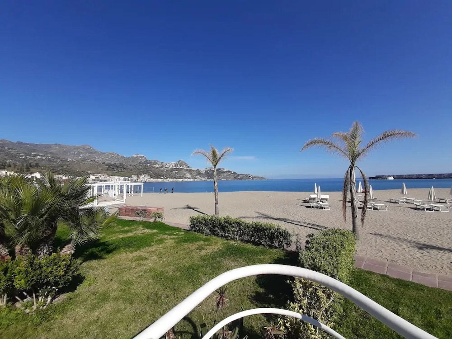 Holiday House in Lungomare Tysandros Giardini Naxos