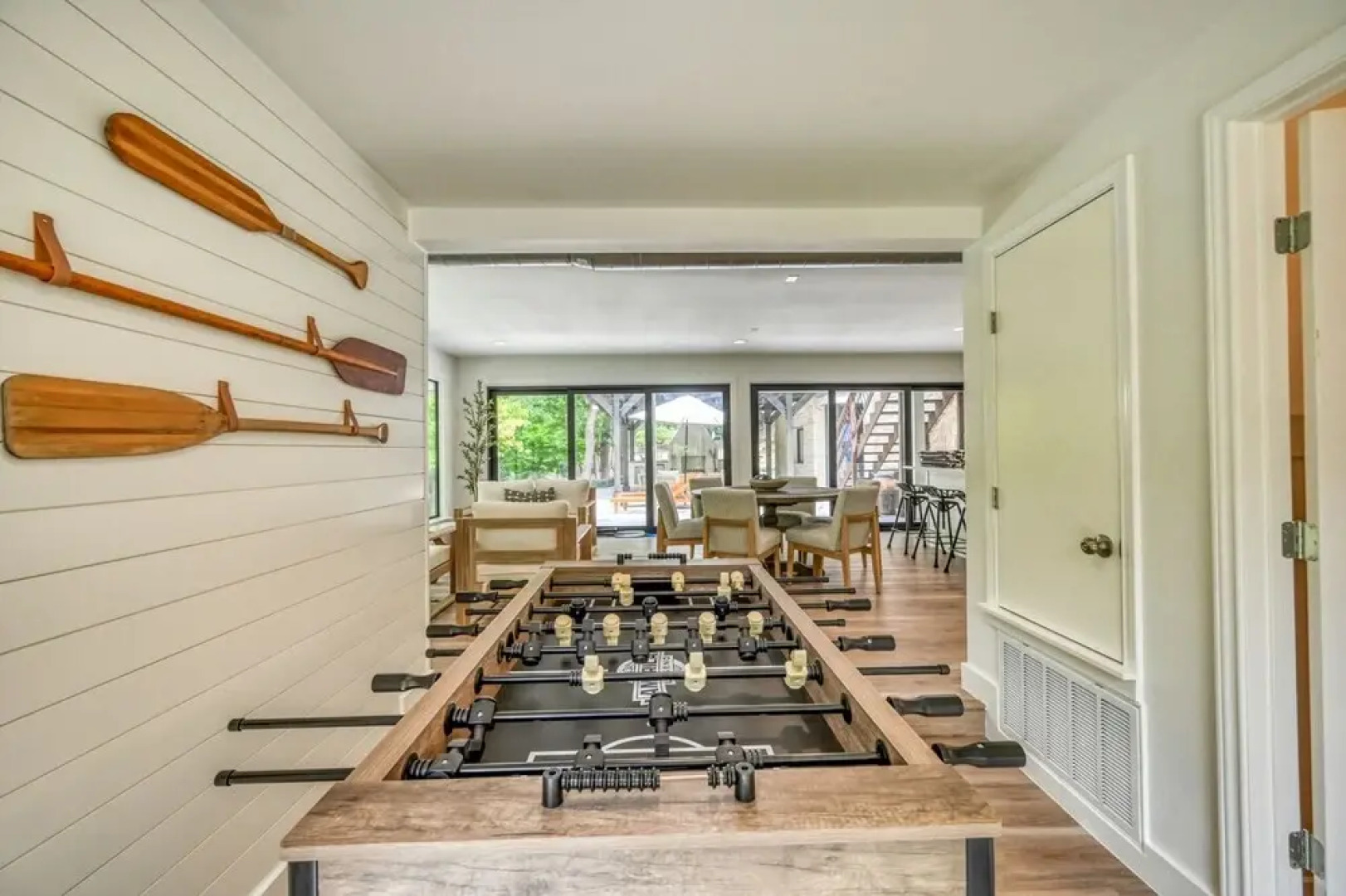 New! Luxury Riverfront Villa W/firepit & Gameroom!