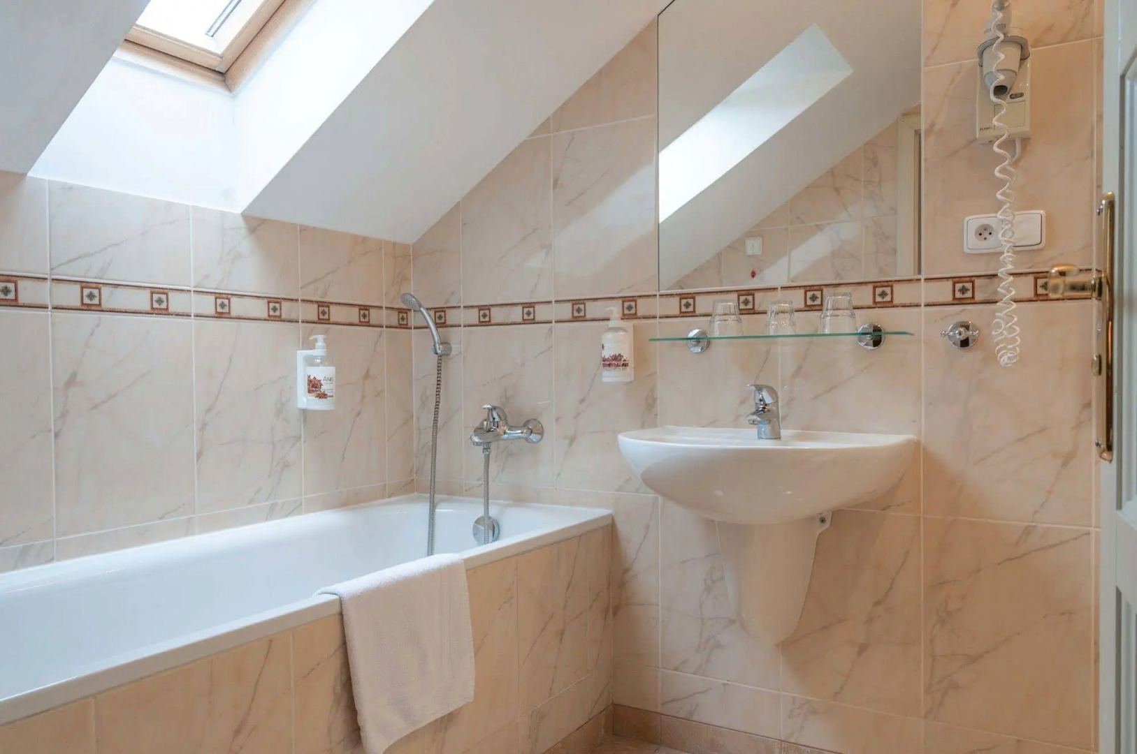 Hotel Raffaello Prague