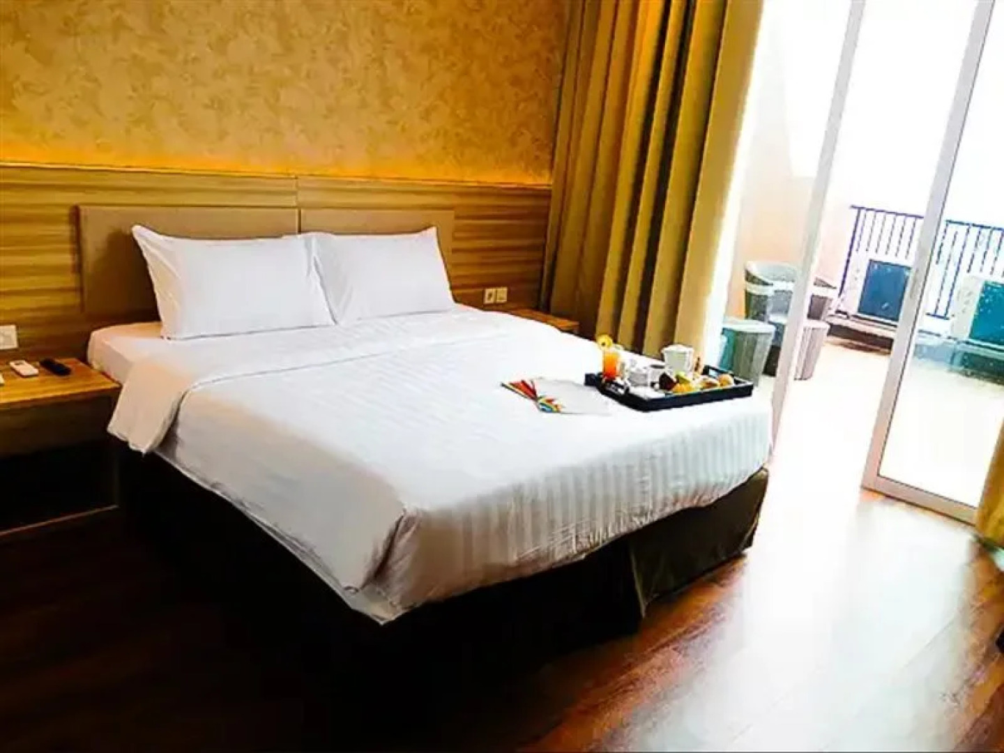 Maleo Town Square Hotel