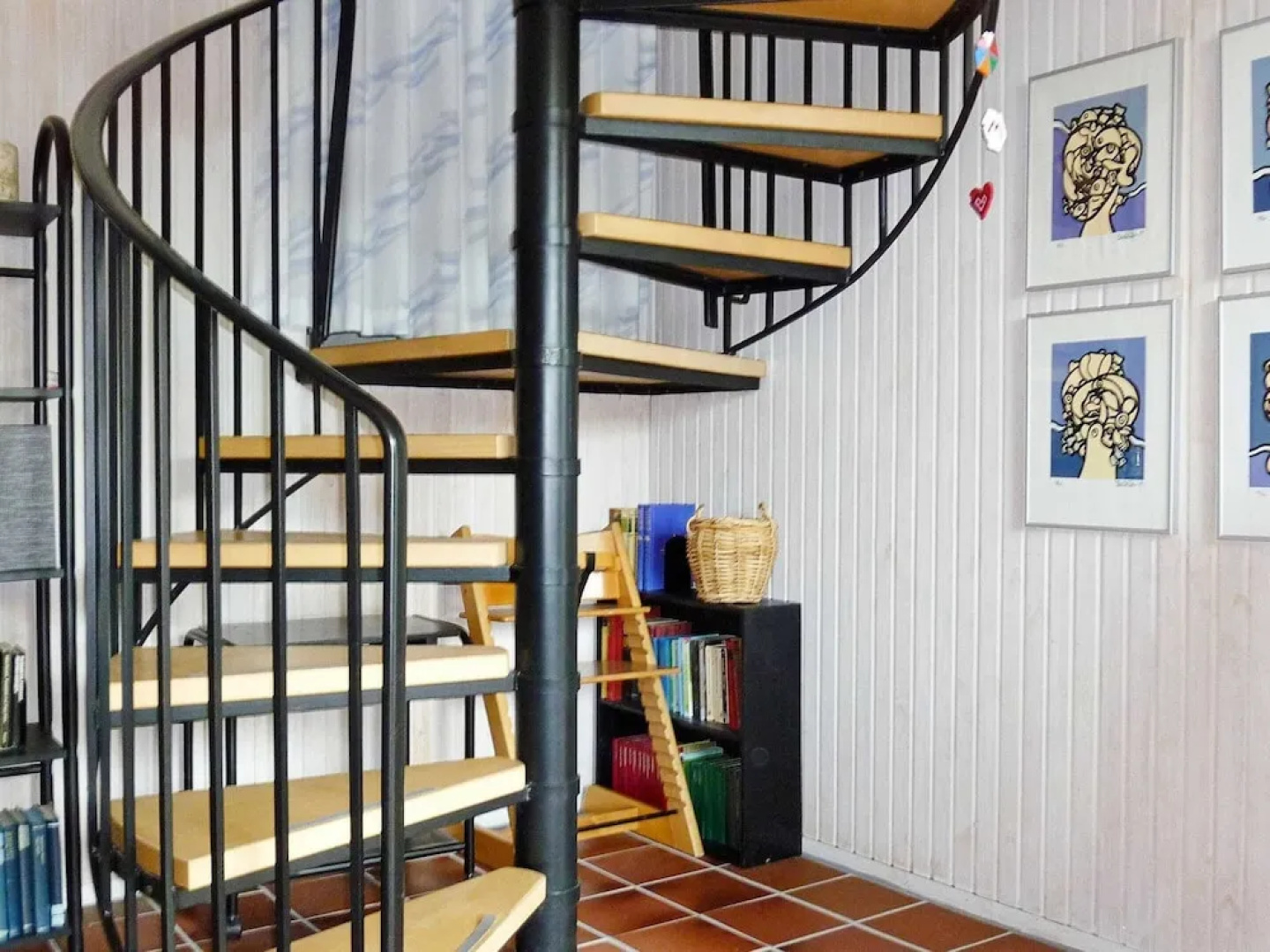 Cozy Holiday Home in FanÃ¸ near Sea