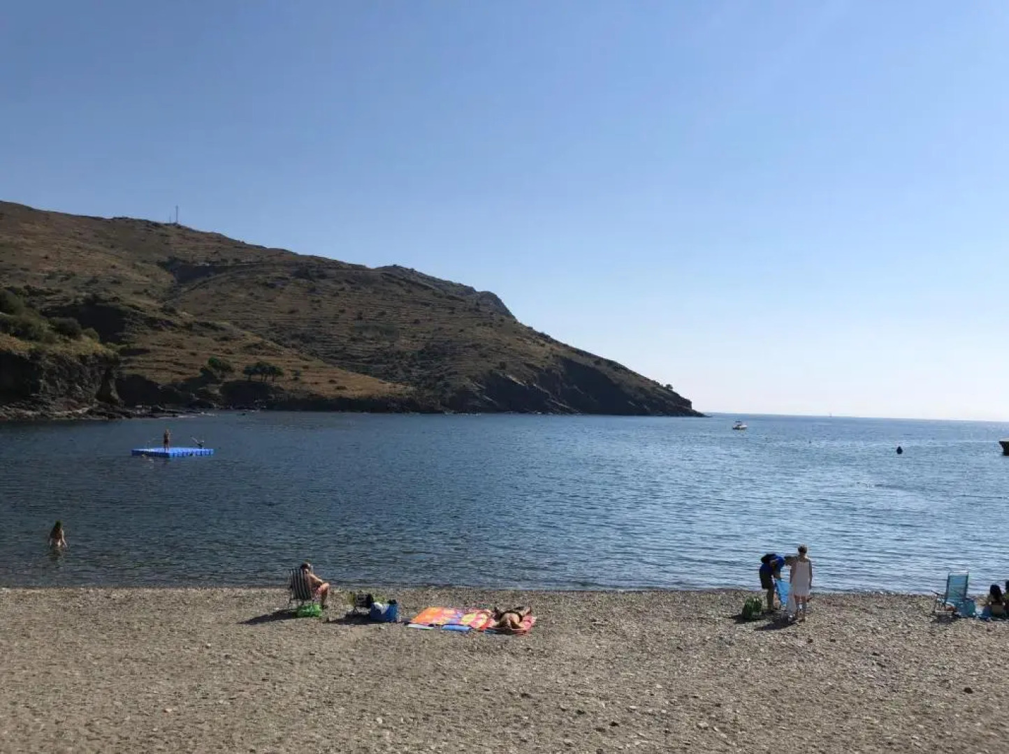 Piso en la costa brava y al inicio del Pirineo