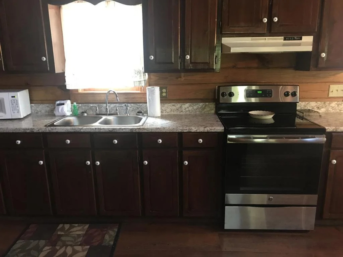 Mountain Top Inn and Resort