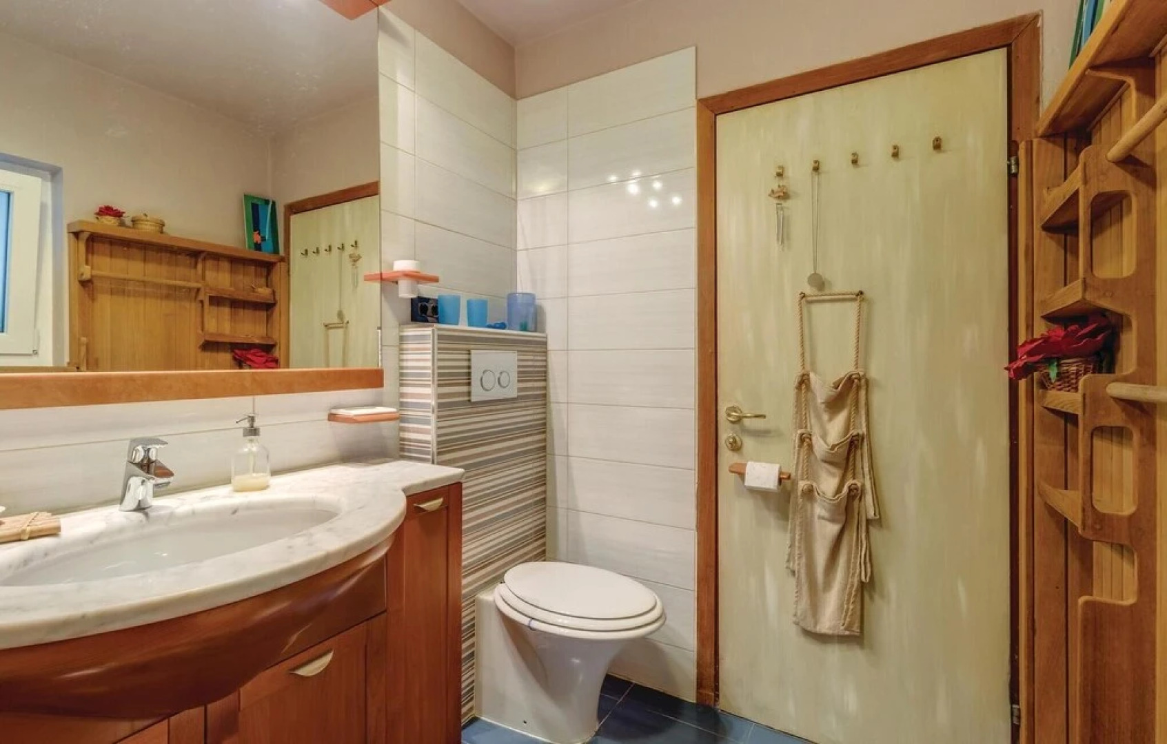 Nice Home in Mali Losinj With Wifi, 2 Bedrooms and Sauna