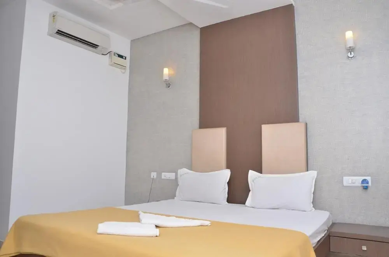 Hotel KRA