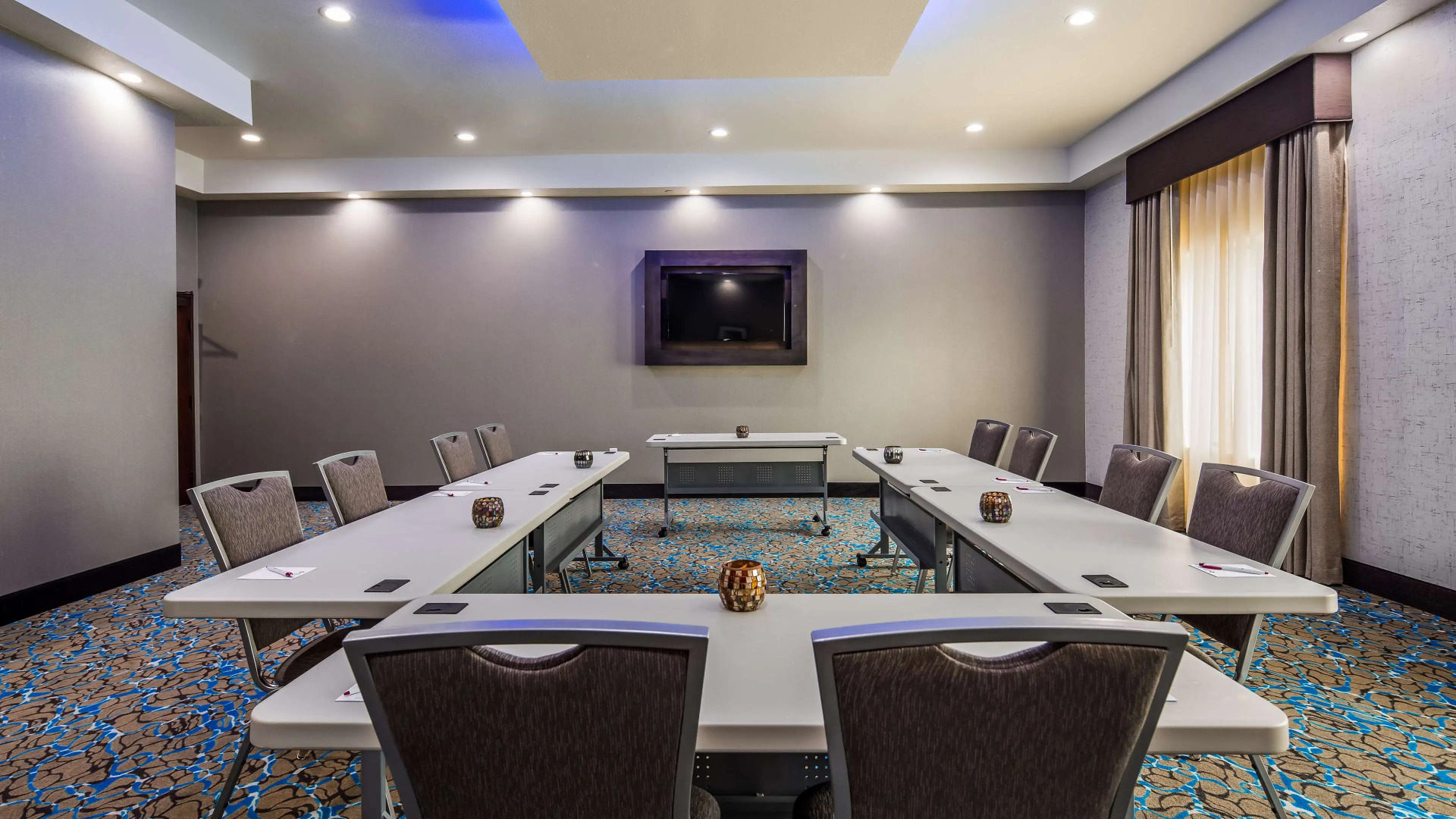 Best Western Plus Waller Hotel