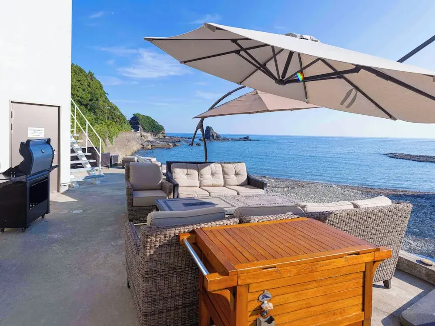 Beach Terrace Kushimoto