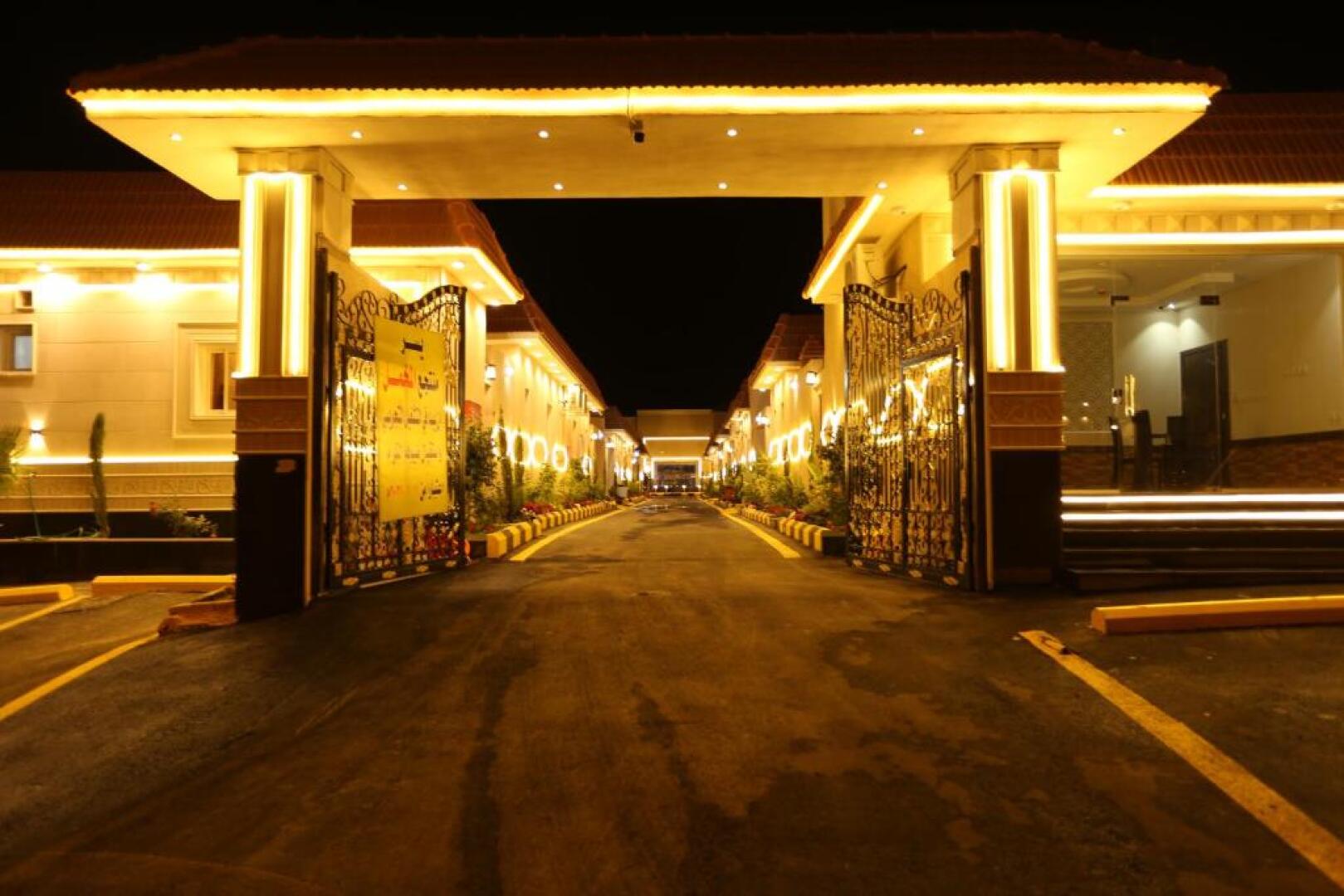 منتجع المخمل السياحي