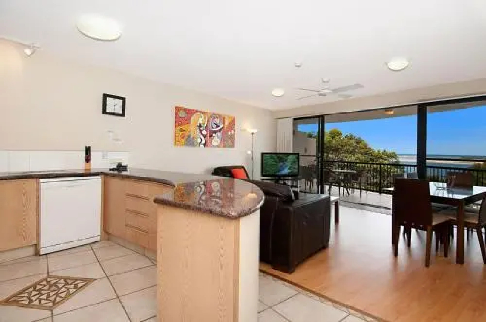 Windward Passage Holiday Apartments