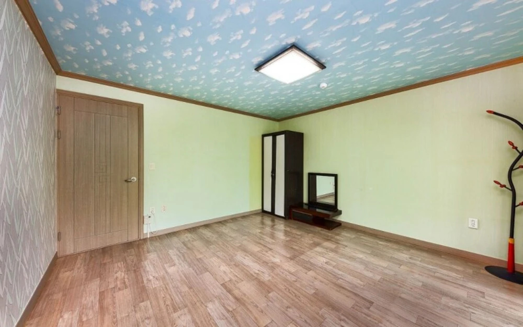 Yeongdeok Gaemitongkku Pension