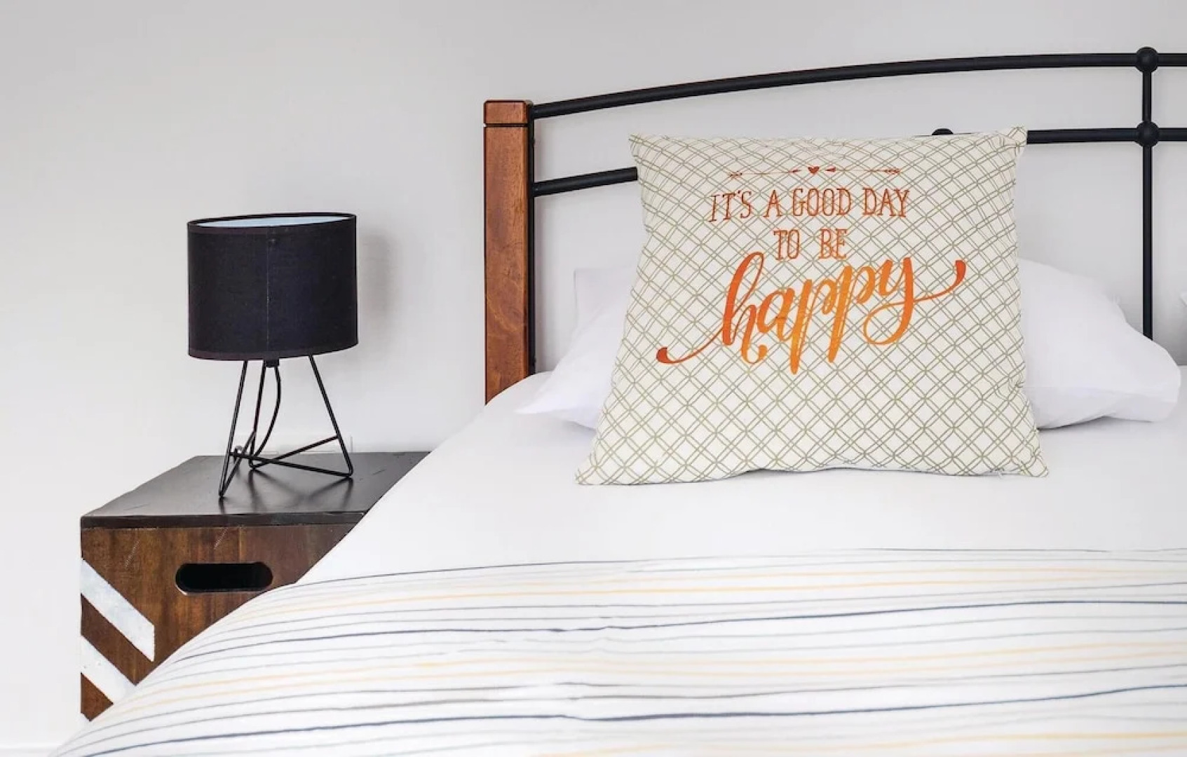 Beautiful Home in Kastel Stari With Jacuzzi, Wifi and 2 Bedrooms