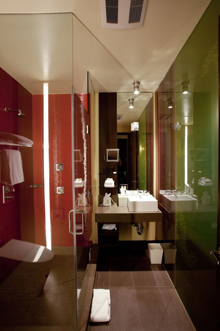 SIRTAJ - Beverly Hills