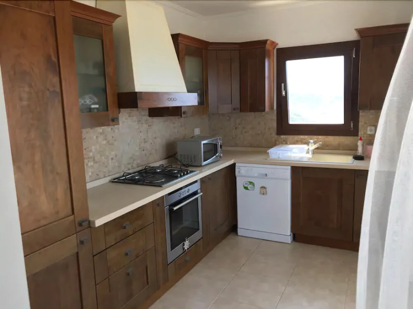 Villa with Hot Tub in Peninsula