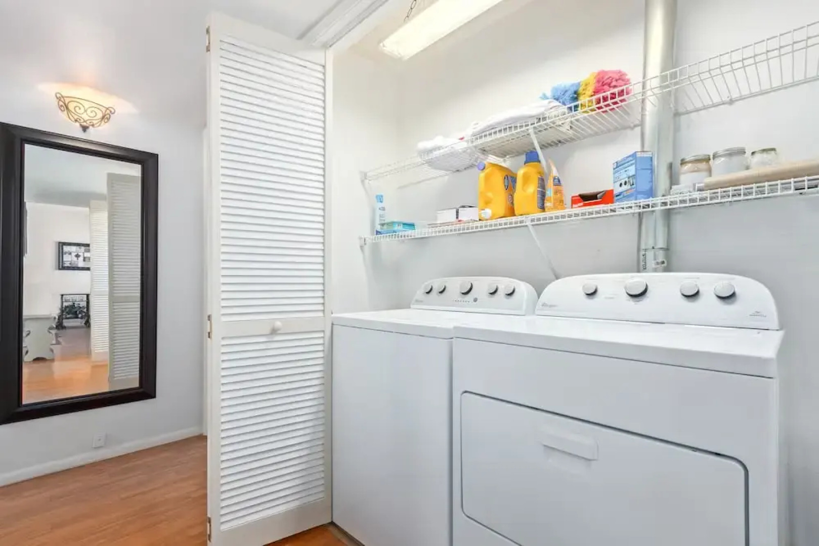 105th Sun City 2 Bedroom Home by Redawning