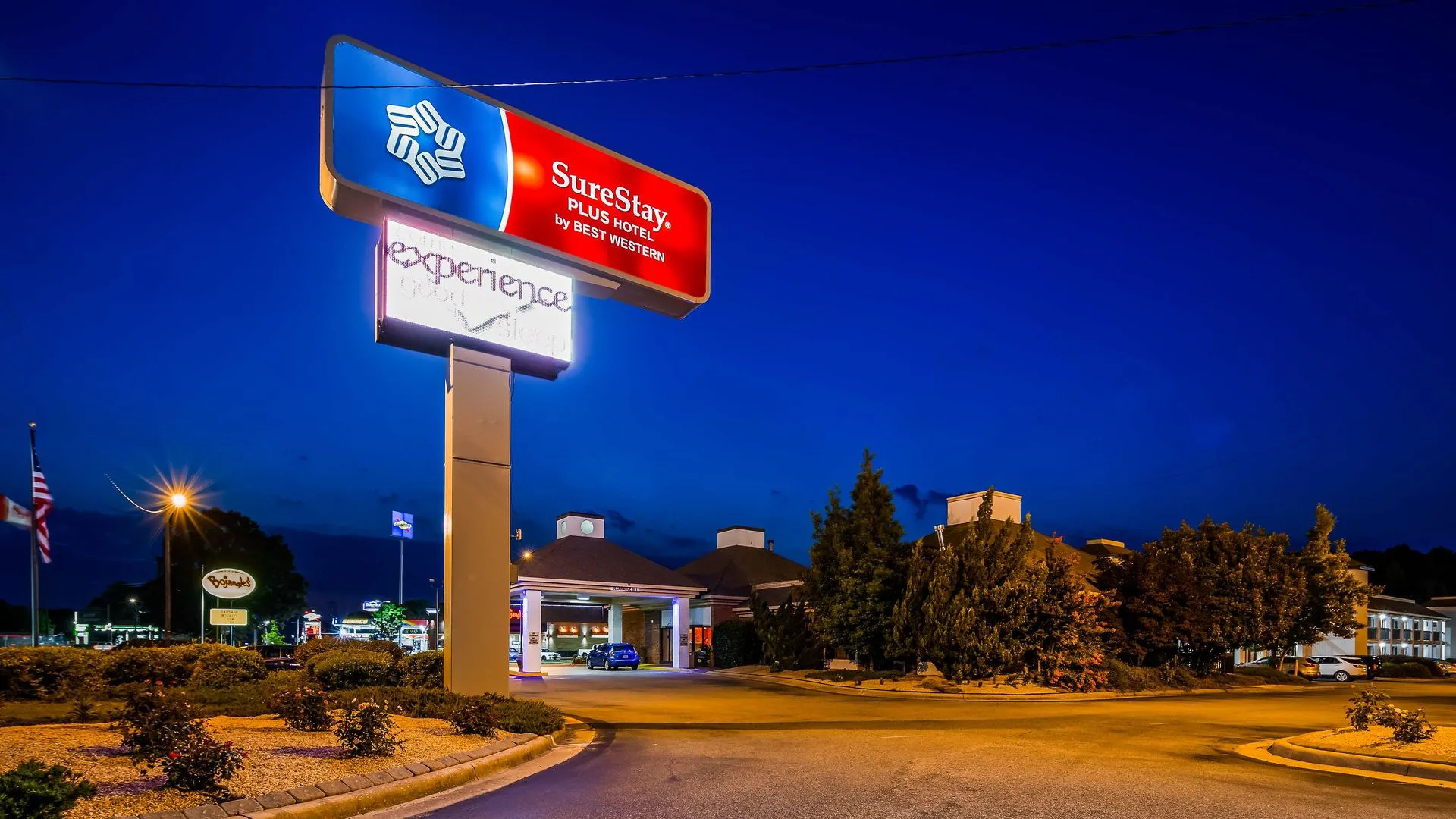 Quality Inn & Suites Fayetteville I-95