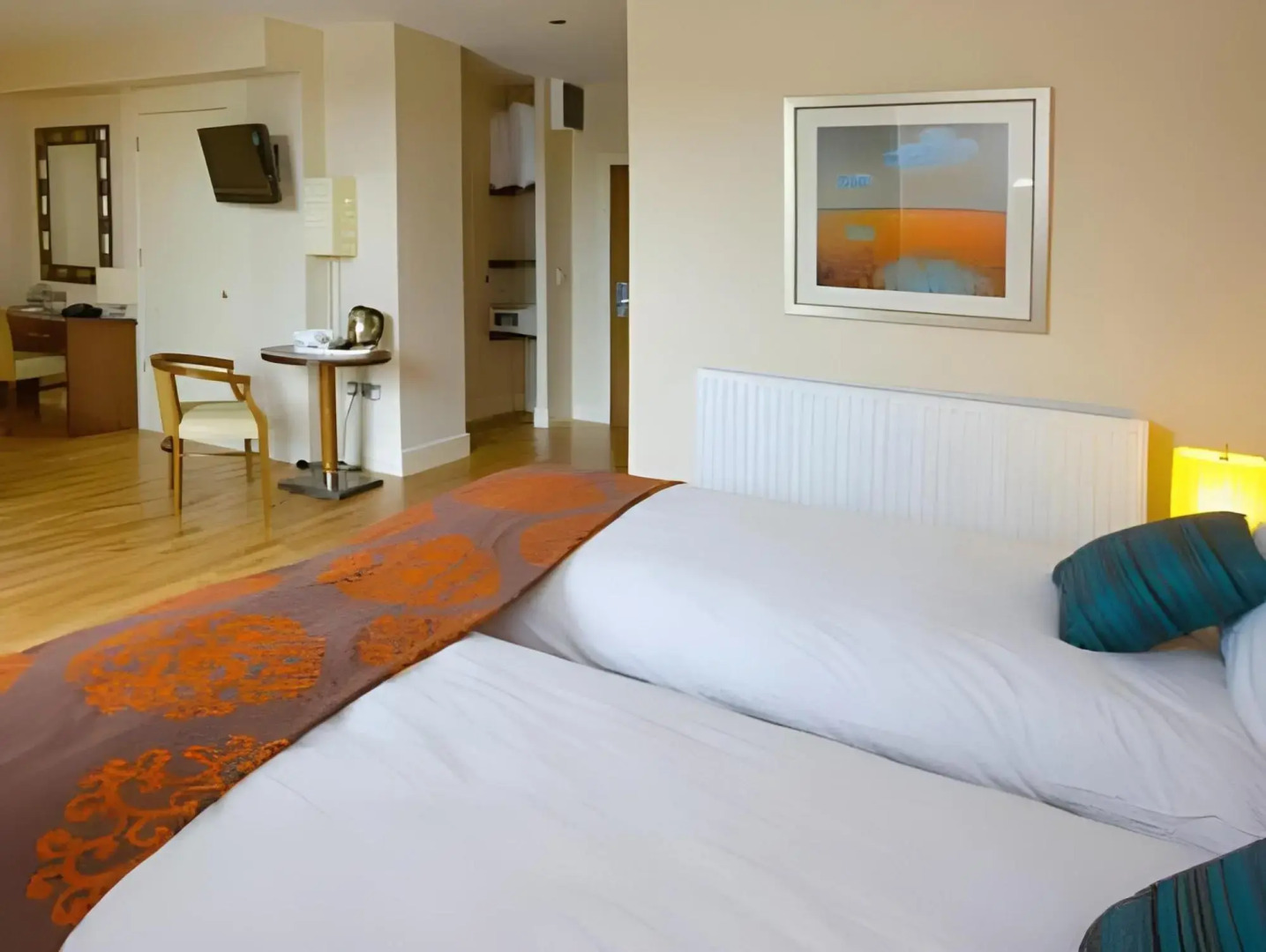 The Shirley Arms Hotel