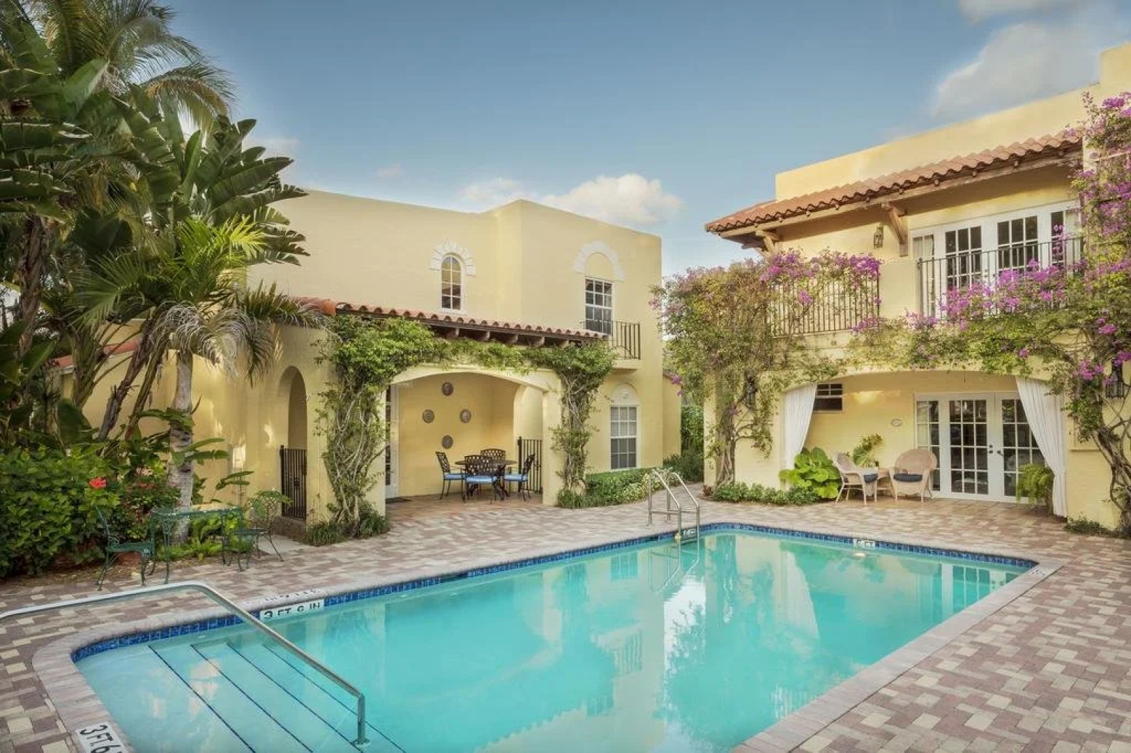 Coco Palm Cottage Vacation Home