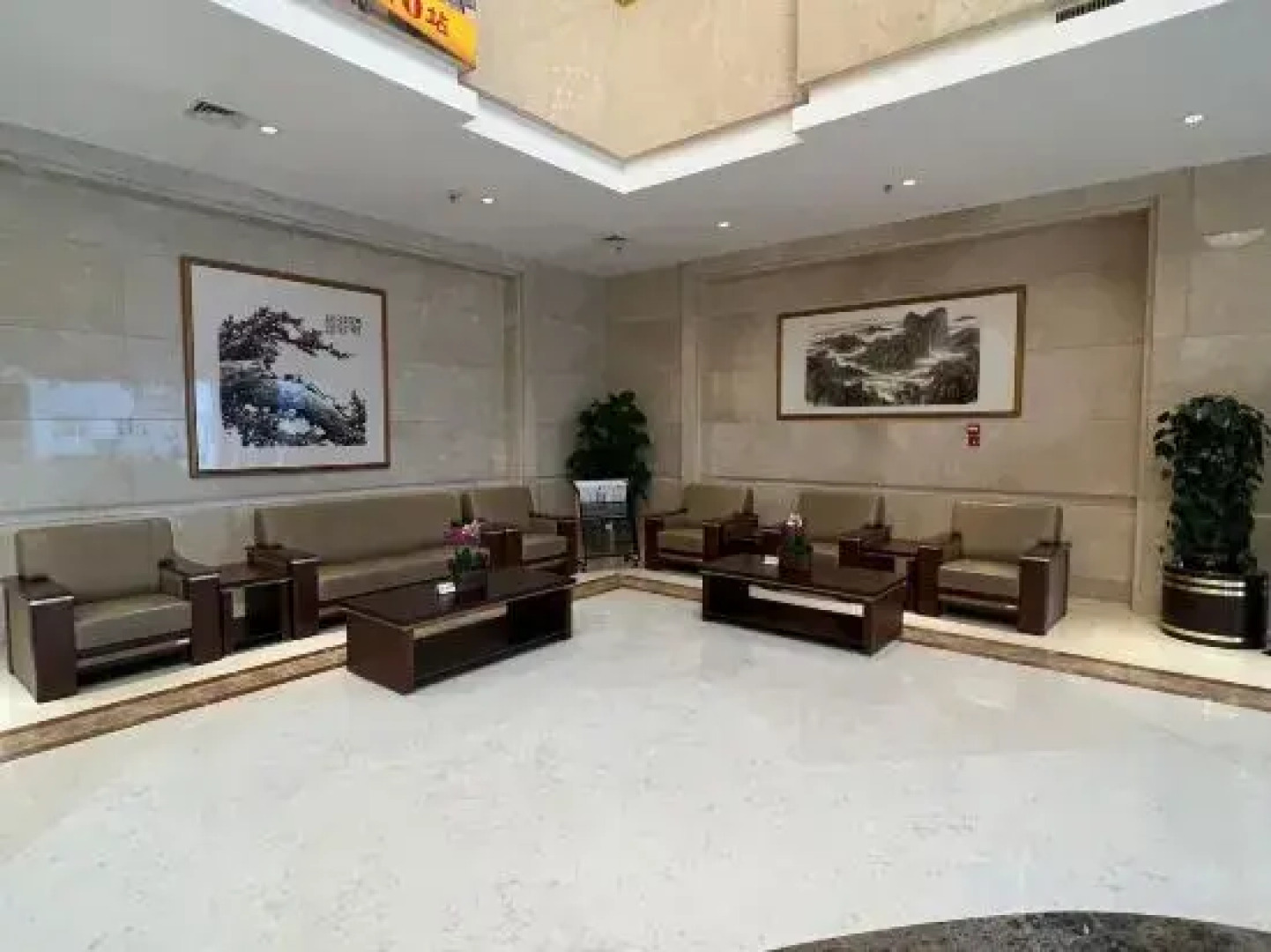 Kurla Tarim Oil apartment