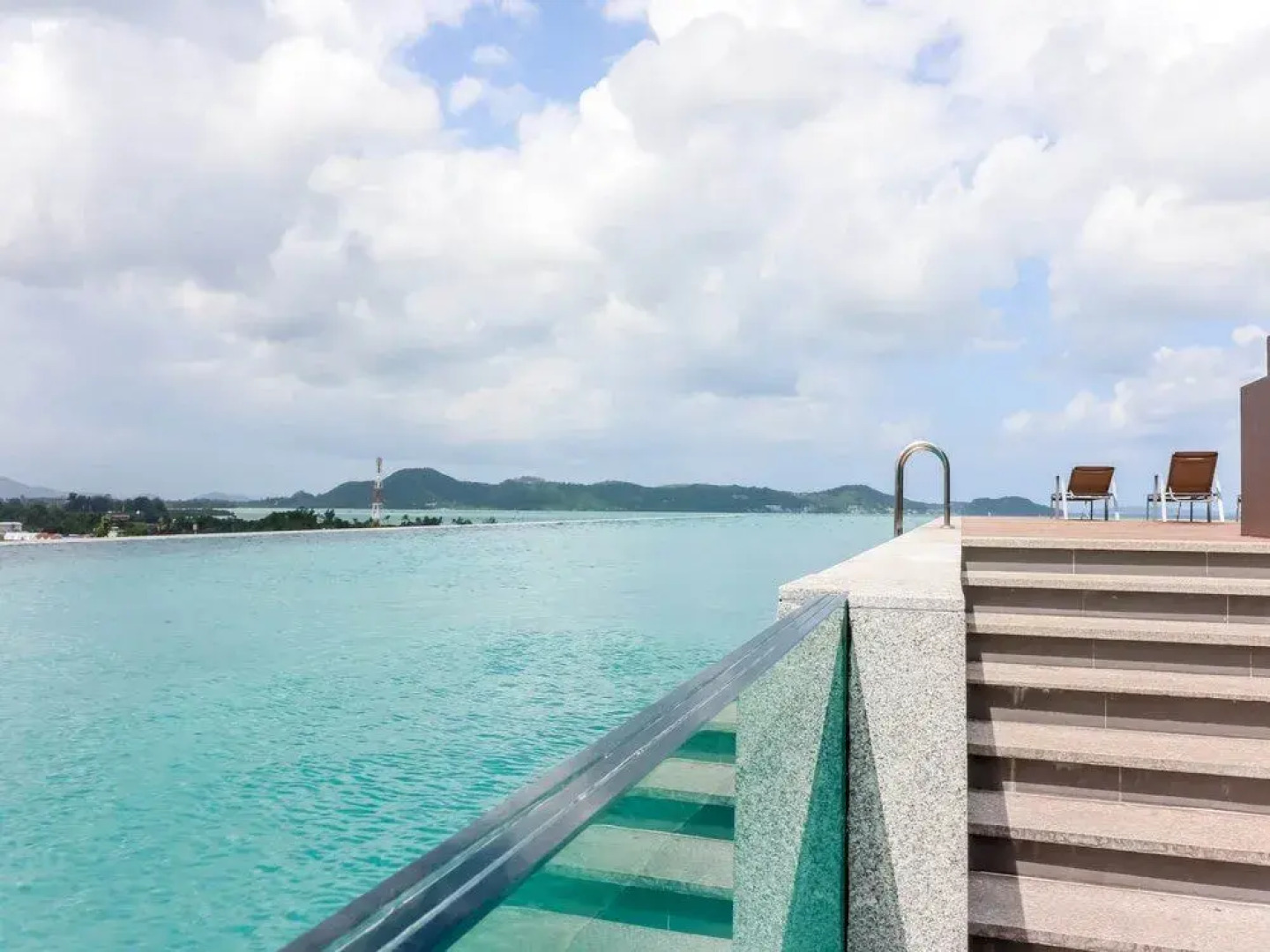 Nida Rooms Luxury Chalong Pier