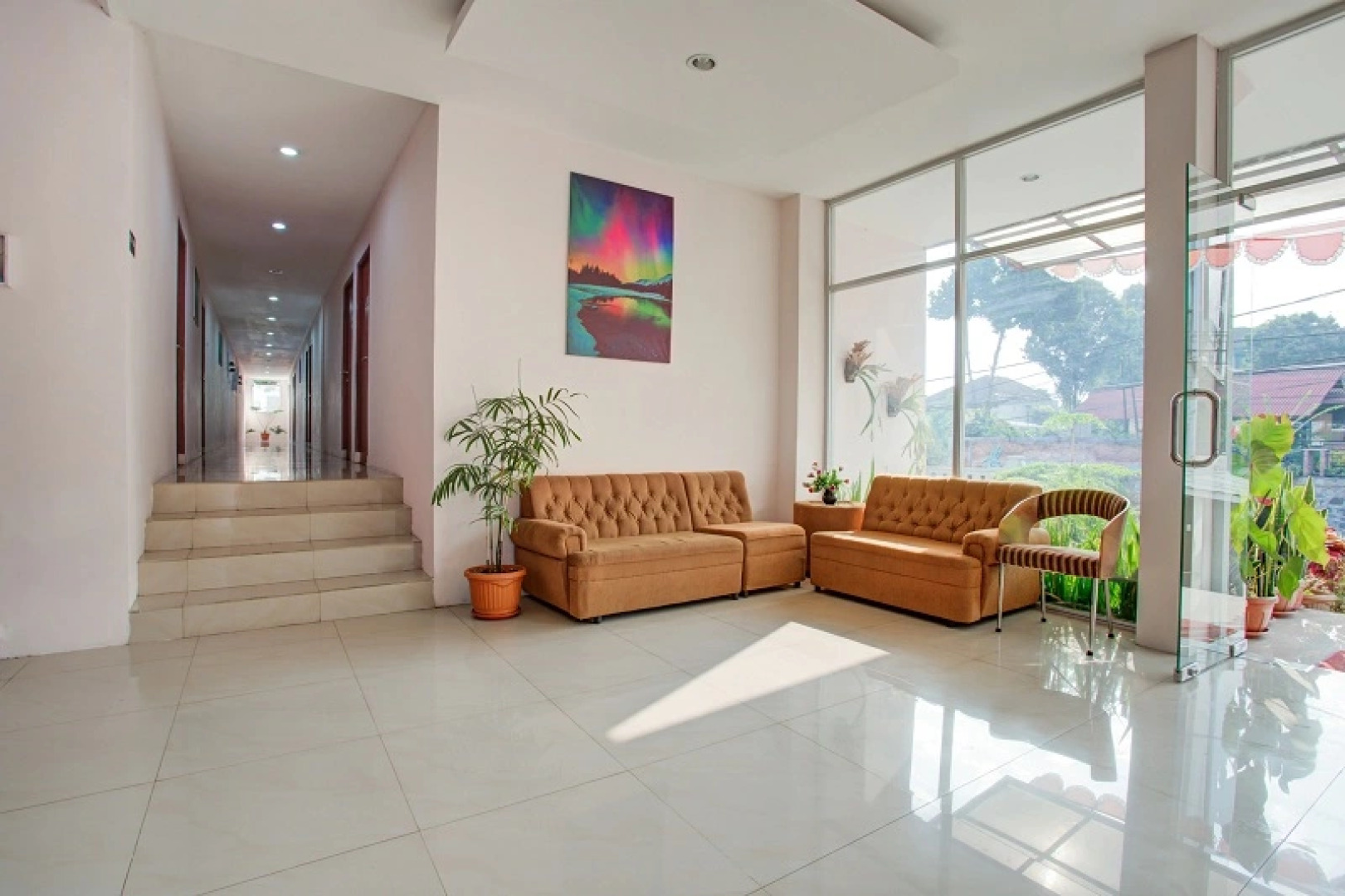 Collection O 3876 The Aurora Inn Lembang